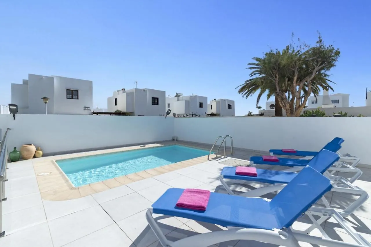 Villa Sunny Side By Villa Plus Puerto del Carmen   Puerto del Carmen (Lanzarote)